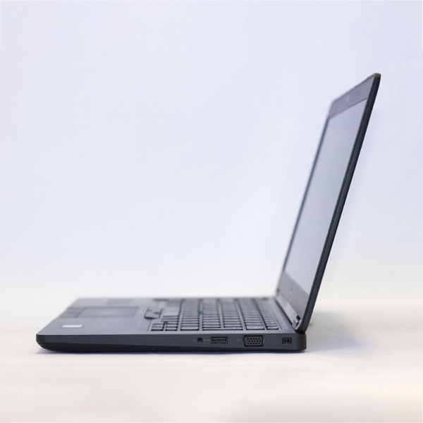 Notebook Dell Latitude 5480 i5-6300U 8GB DDR4 256GB SSD Tela 14.0 Full HD | USADO